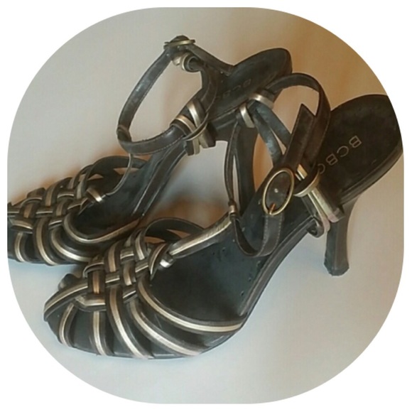 Shoes Brown & Gold closed toed Heels sz 7 1/2 - Picture 2 of 8